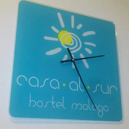 The Lights Garden Hostel Malaga